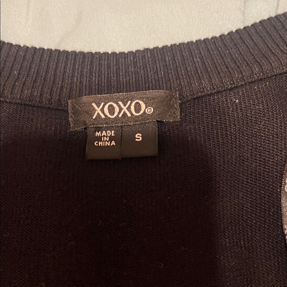 XOXO Black and Yellow V-Neck Tank Top - Picture 2 of 7